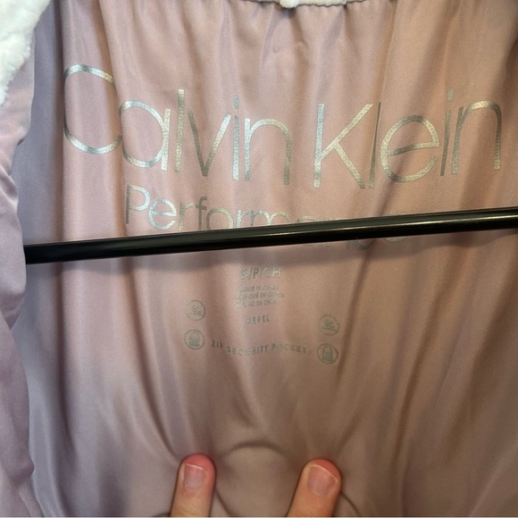 Calvin Klein Performance Pink Sherpa Faux Shearling Trim Quilted Vest Size Small - Picture 5 of 10